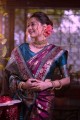 Tissage Banarasi Silk Wine Banarasi Saris avec chemisier