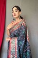 tissage sari de soie patola en gris avec chemisier