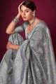 sari gris avec tissage soie banarasi