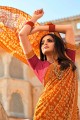 mousseline imprimée, sari jaune à bordure en dentelle avec chemisier