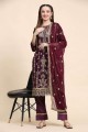 Salwar Kameez violet en fausse georgette brodée