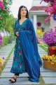 Costume Anarkali bleu en mousseline avec impression numérique