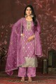 Costume pantalon droit en soie Chanderi violet travaillé à la main