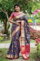 sari noir en soie avec imprimé