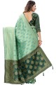 tissage de sari en soie vert pista avec chemisier