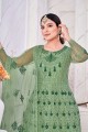 Costume brodé de l’Aïd Anarkali en filet vert