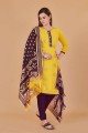 salwar kameez jaune imprimé jacquard avec dupatta