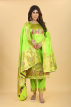 salwar kameez vert clair imprimé en soie avec dupatta