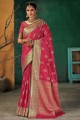 tissage de soie rose sari du sud de l'inde avec chemisier