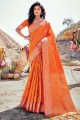sari banarasi orange en soie banarasi avec tissage