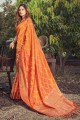 banarasi soie orange banarasi sari dans le tissage