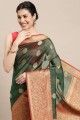 tissage de sari en soie verte