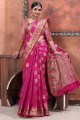 tissage de sari en soie rose