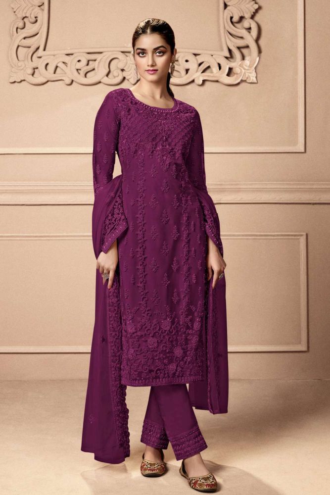 salwar kameez en filet violet avec broderie